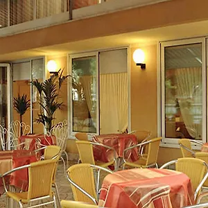 Hotel Majorca