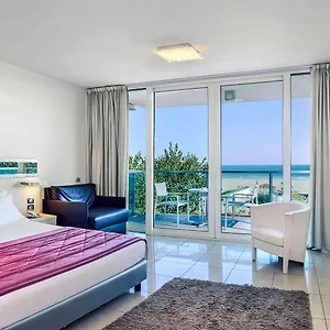 Mercure Artis Римини