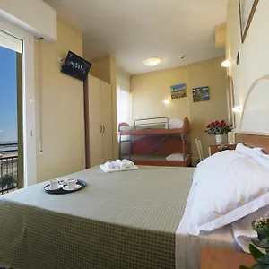 3* Hotel Crosal